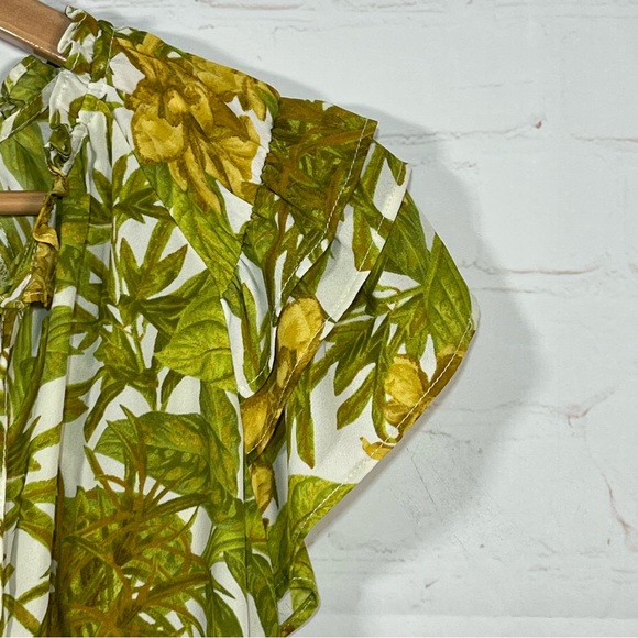 Rose + Olive Floral Green Ruffle Cap Sleeve Blouse Womens Medium Tropical - Picture 6 of 9